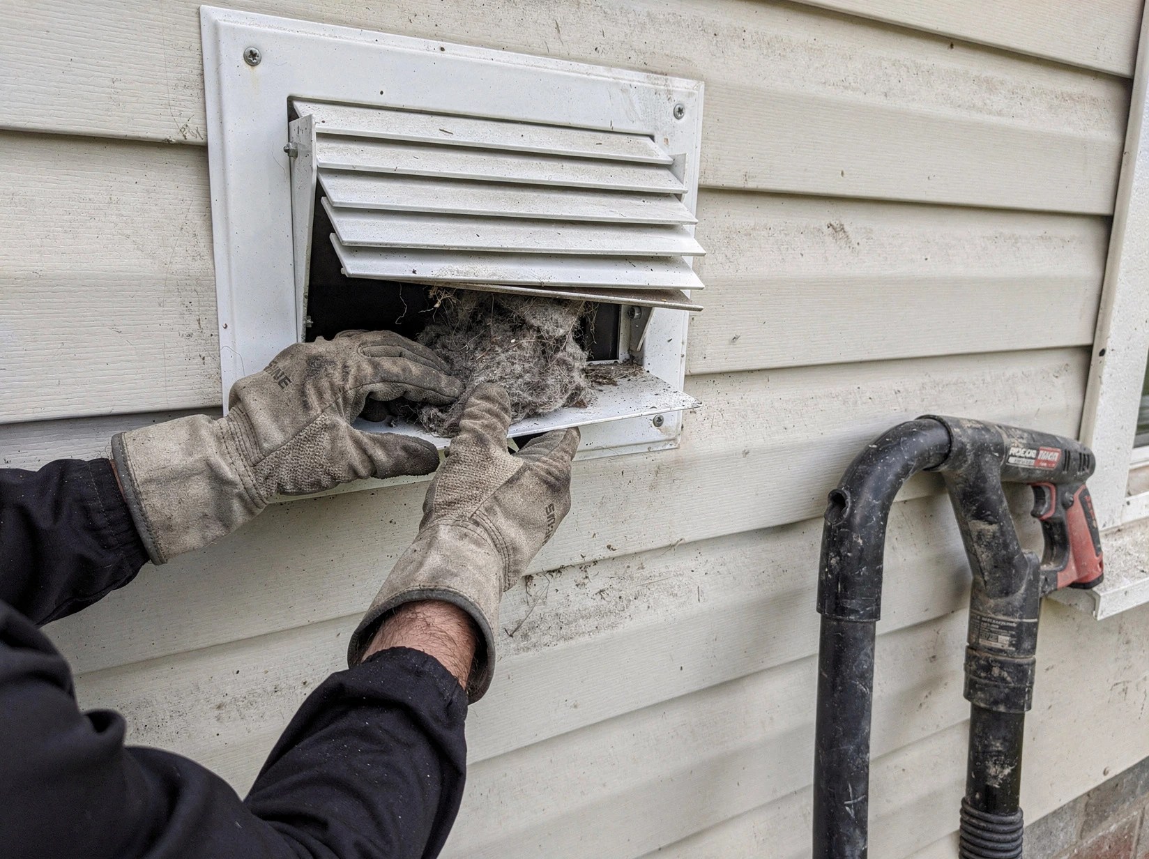 Exhaust Vent Cleaning service in Suwanee, GA